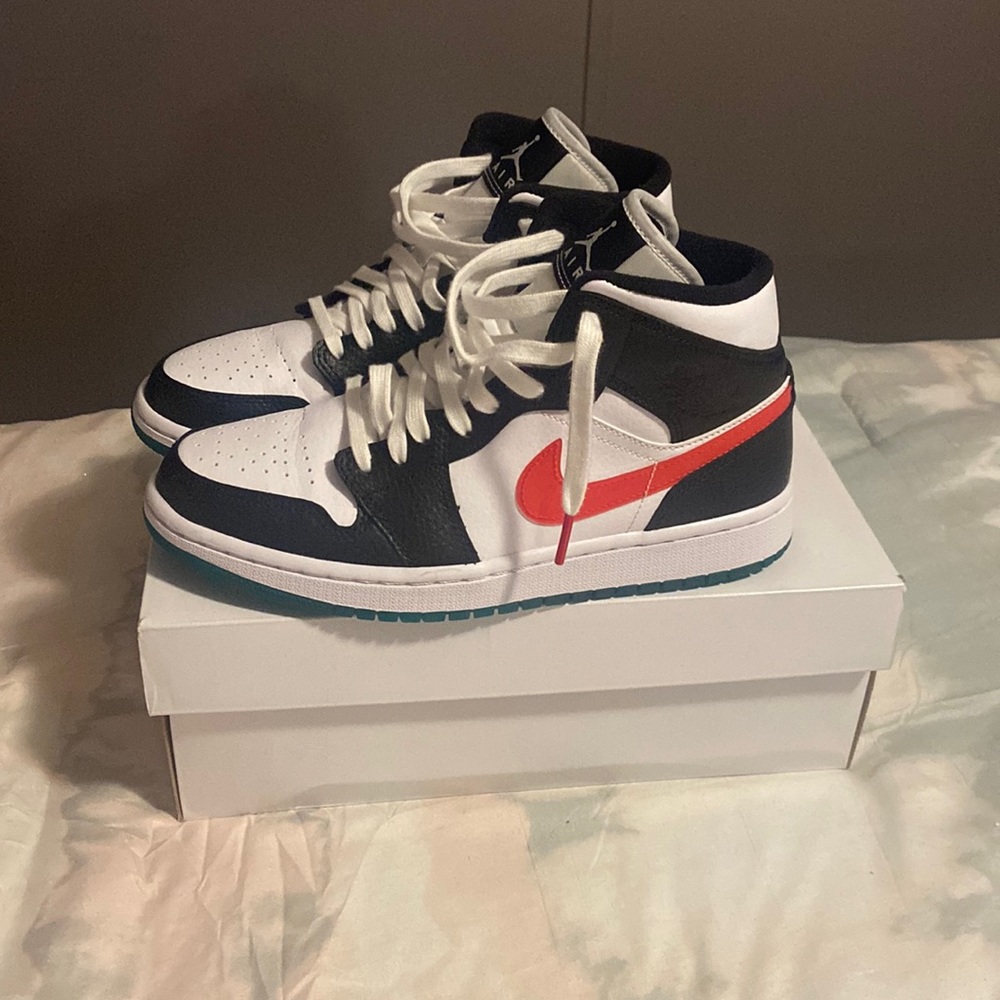 Jordan 1